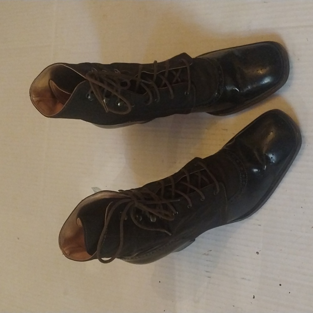 Euroflex Lace Up Anklle chocolate brown Boots Made In Italy US 6.5, EUR 37 Italy